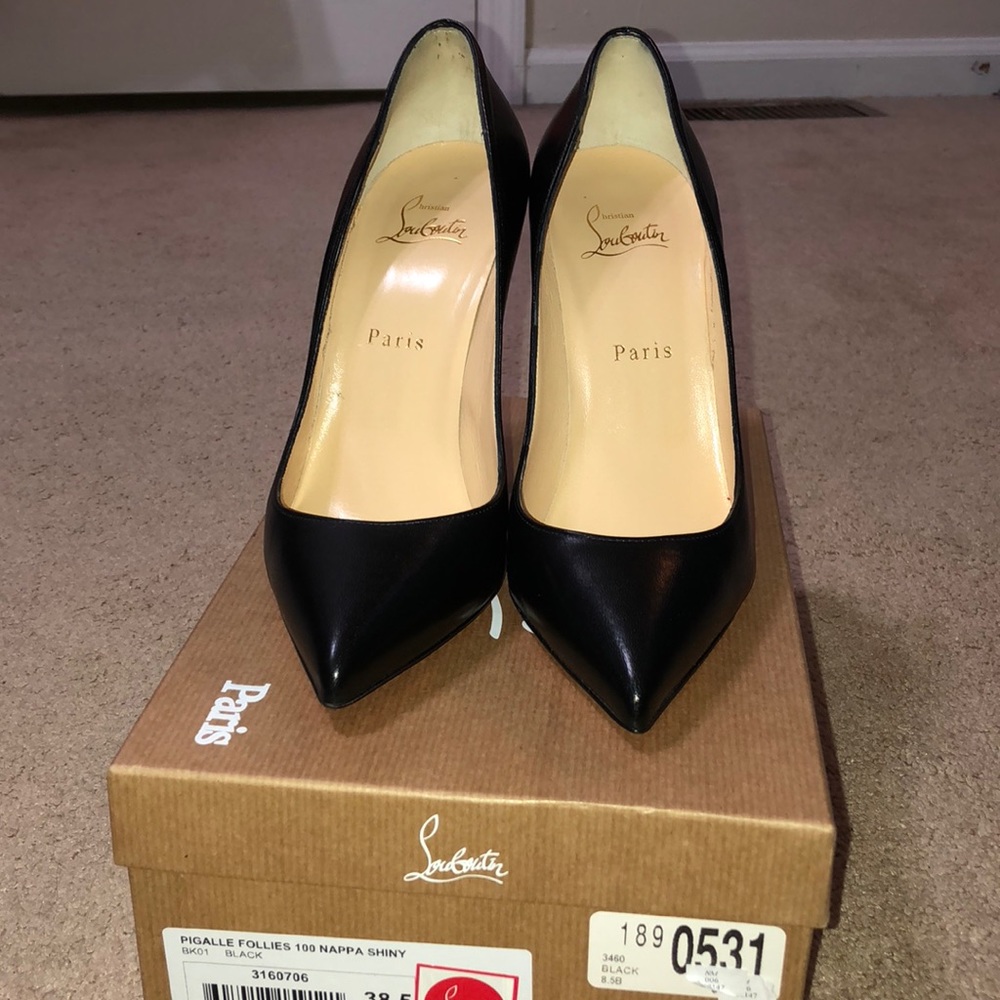 So Kate louboutin black leather